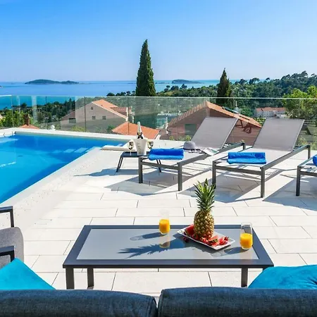 Exclusive Mative * مْليني