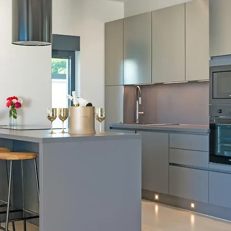 Exclusive Mative Villa