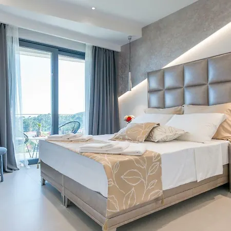 Exclusive Mative Villa *